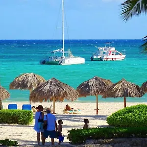 5* Hotel Caribbean Suites With Tropical Pool