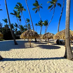 Hotel Deluxe Bavaro Villas And Suites - Location, Quality And Value For Your Vacation, Punta Cana