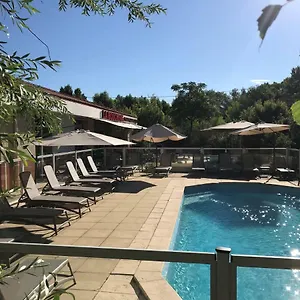 *** Hotel Kyriad Aix Les Milles - Plan De Campagne Francia